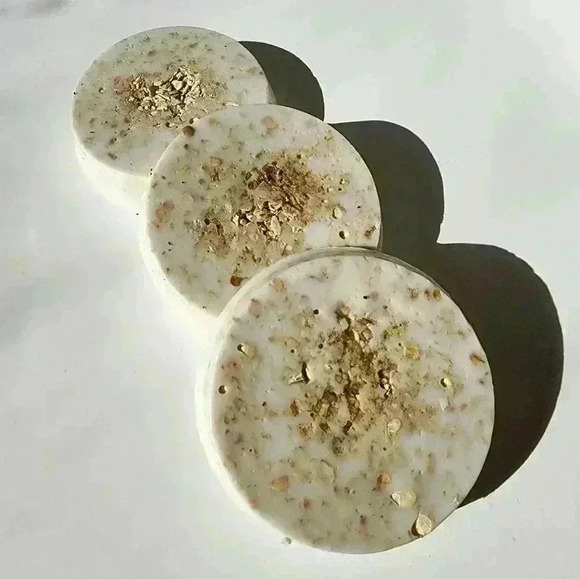 3 pack Maple brown sugar vitamin e infused Shea butter soap - Picture 3 of 3